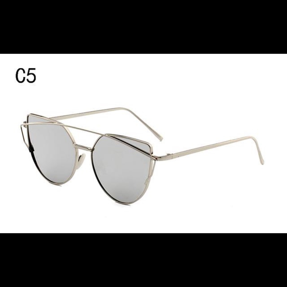 NWOT Fashion Cat-eye Mirrored Sunglasses